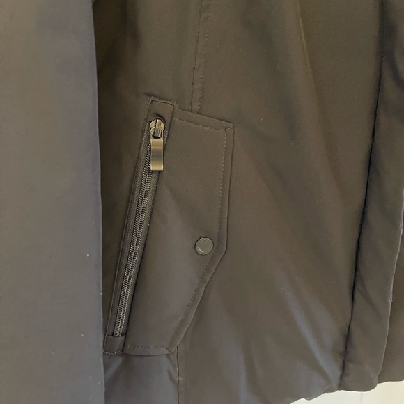 ZEROXPOSUR Black label layered coat. Perfect for winter π₯Ά βοΈ like new. π€ - Picture 9 of 13